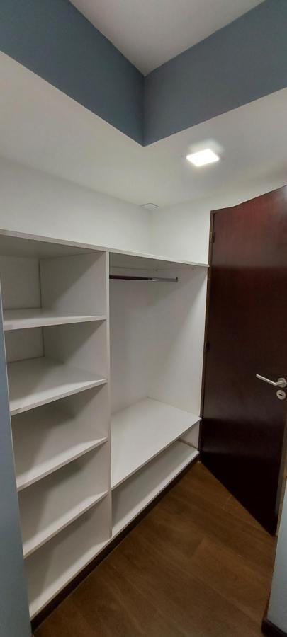 Departamento Con Cochera Muy Bien Ubicado En Ciudad ميندوزا المظهر الخارجي الصورة