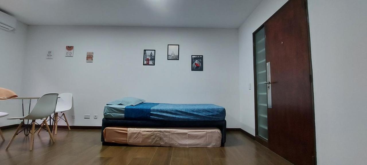 Departamento Con Cochera Muy Bien Ubicado En Ciudad ميندوزا المظهر الخارجي الصورة